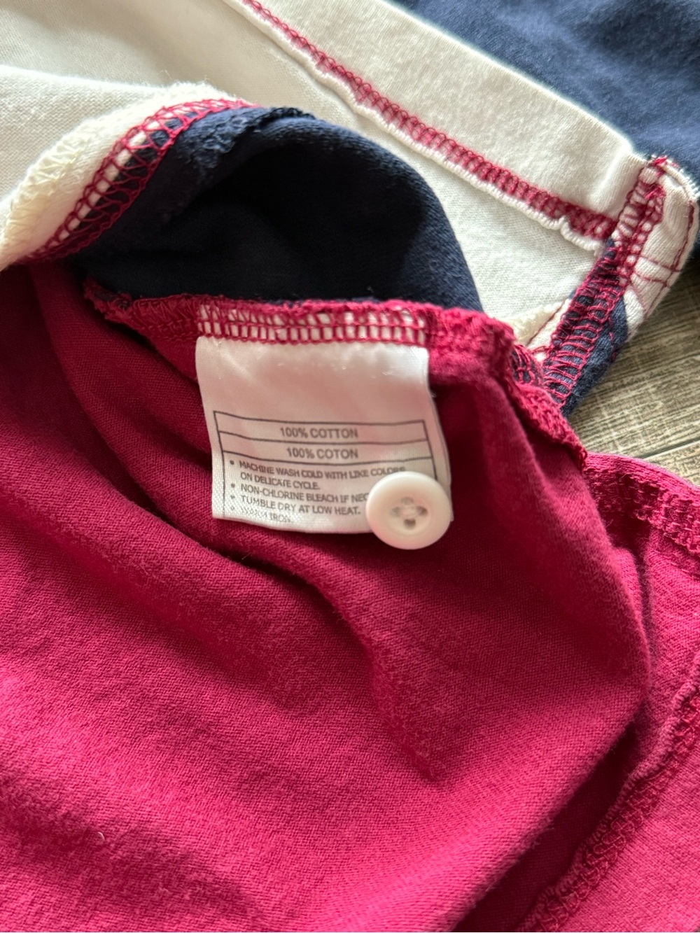 Ariat Rugby Shirt - Picture 5 of 6